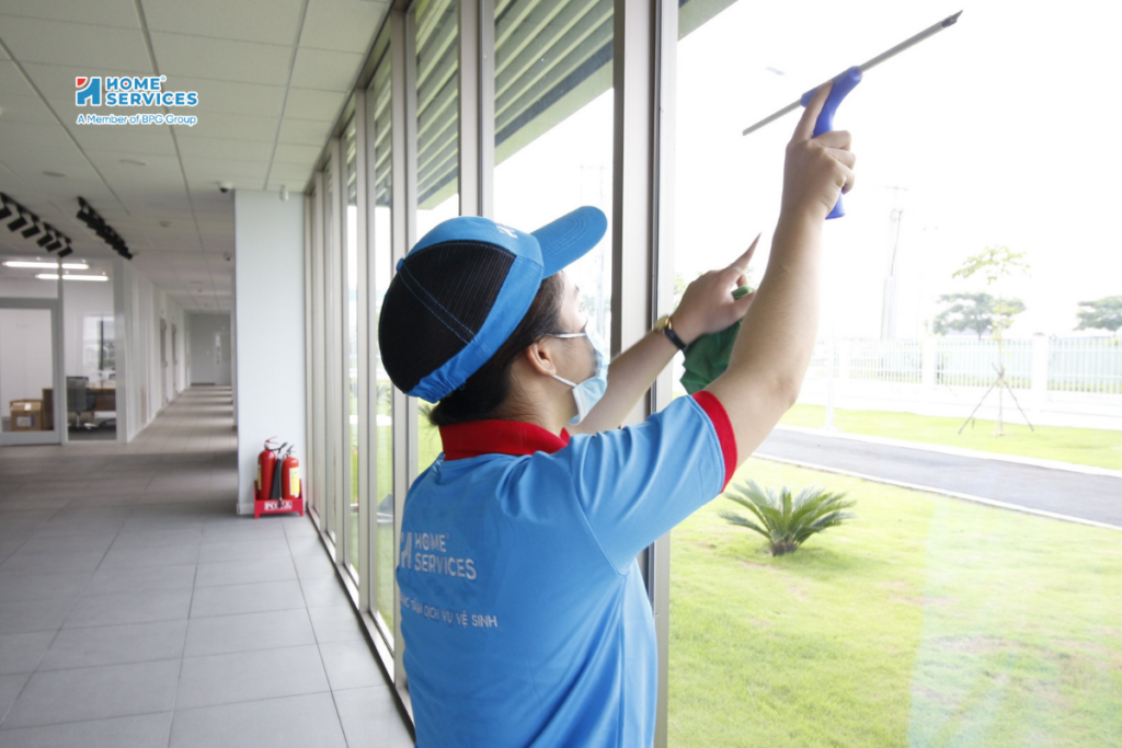 Dịch vụ vệ sinh công nghiệp chuyên nghiệp
